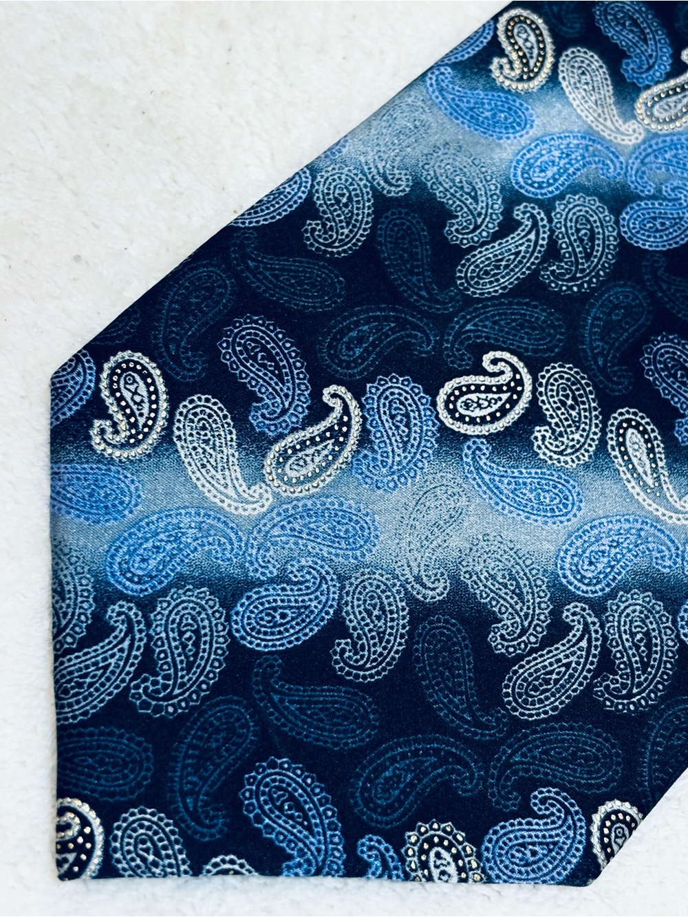 Brand New Stylish Tie By Vito Rofolo / Italy
